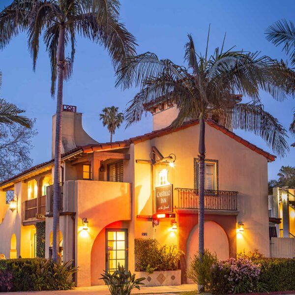 Castillo Inn exterior at night