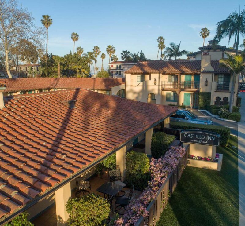 Castillo Inn exterior