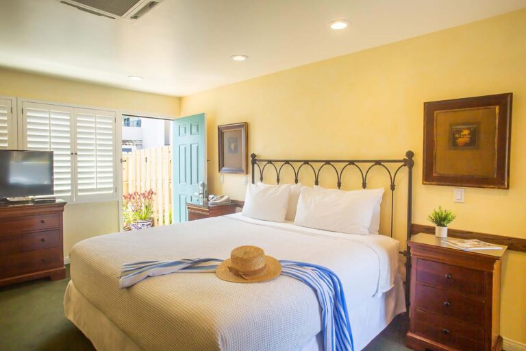 Gallery Hotels in Santa Barbara Castillo